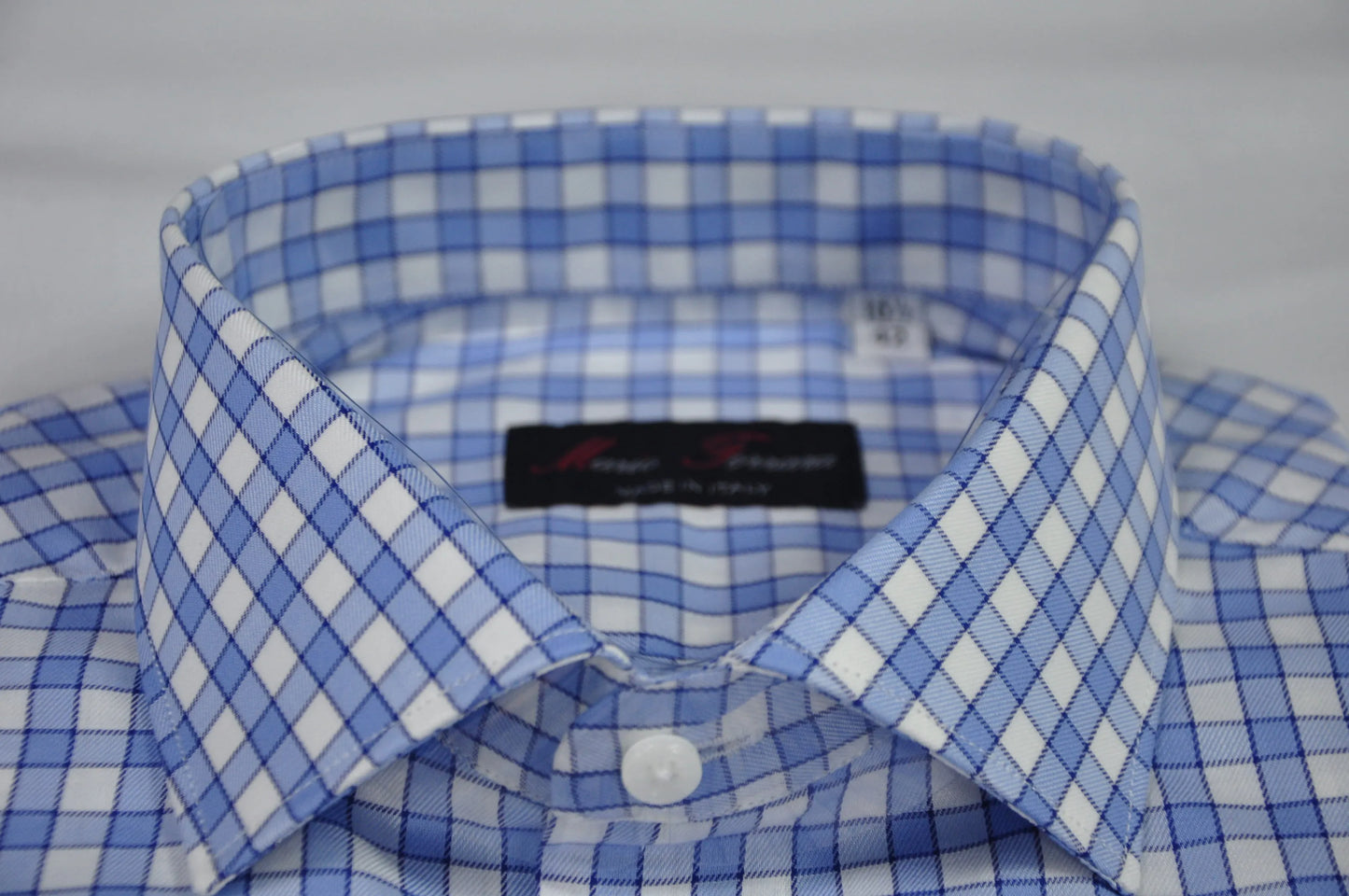 Thin check shirt